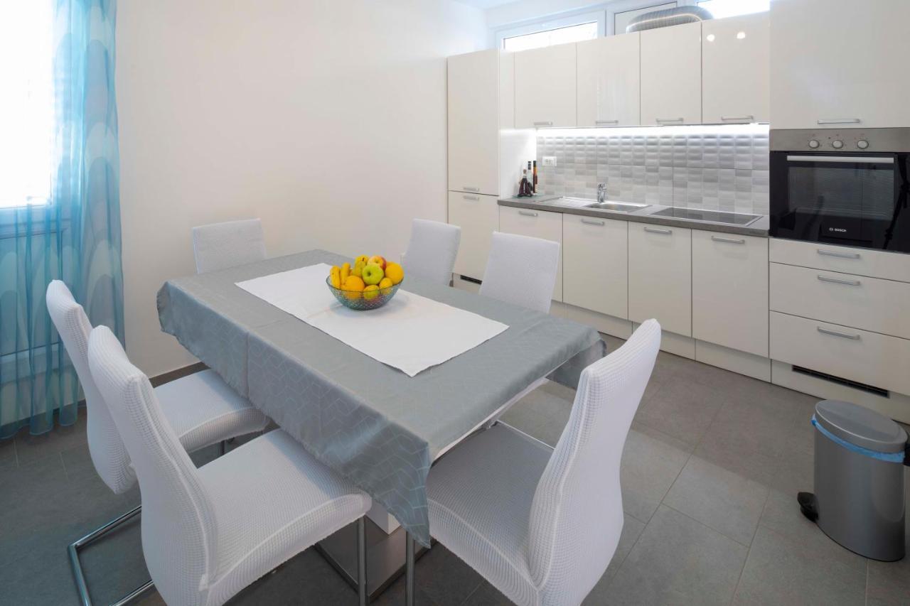 Apartment Fragola Makarska Extérieur photo